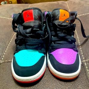 Air Jordan high tops